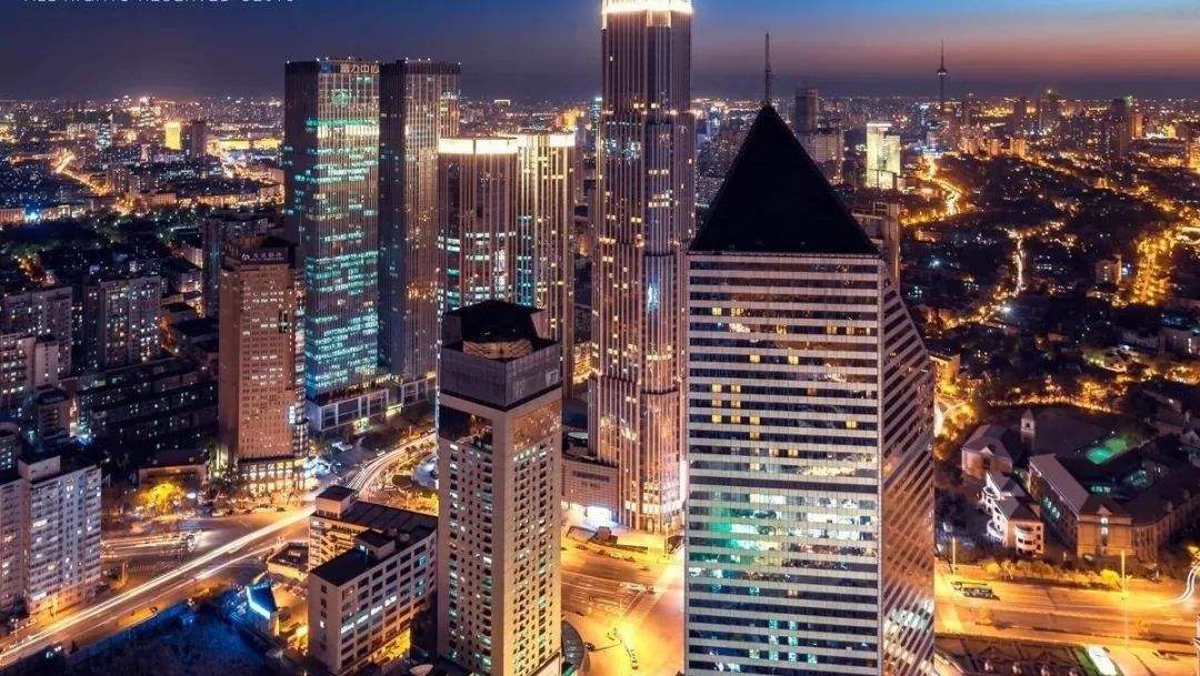 呼倫貝爾把握先機！戶外LED顯示大屏點亮夜間文旅消費新地標